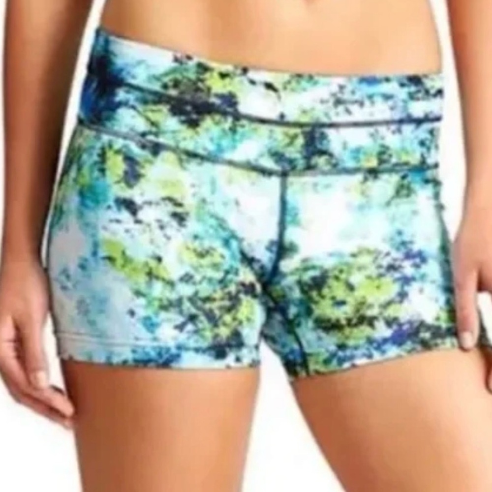 Athleta Women's Vibrant Tie-Dye Athletic Shorts